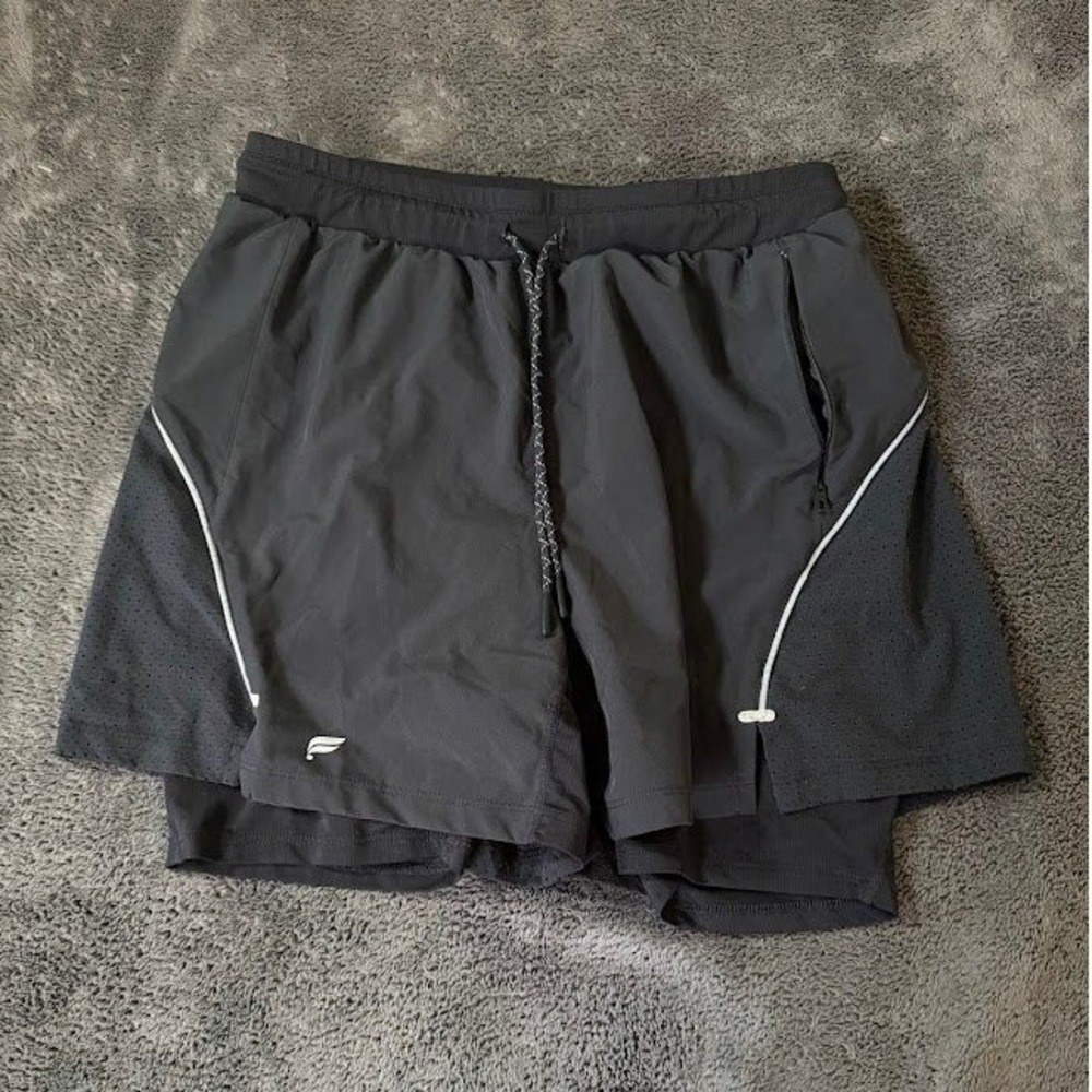 Fabletics Mens Black Layered Running Shorts Medium SO2356848-0001-15030 28x5.5